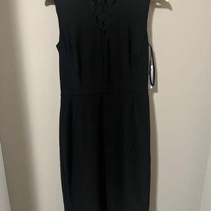 Elegant Ralph Lauren sheath dress with lace detail size 2